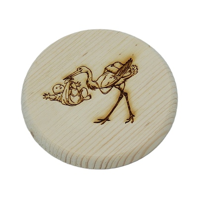 Dřevěný podtácek - Čáp s miminkem